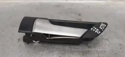 Second-hand car spare part interior left front handle for kia cee´d 1.6 crdi cat oem iam references 826101h300  