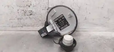 Pezzo di ricambio per auto di seconda mano tappo esterno del carburante per opel corsa d corsavan riferimenti oem iam 13183307  