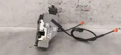 Peça sobressalente para automóvel em segunda mão FECHADURA DA PORTA TRASEIRA DIREITA por CITROEN C4 PICASSO  Referências OEM IAM 9138J9  