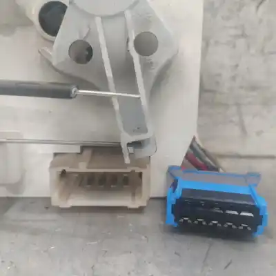 Peça sobressalente para automóvel em segunda mão comando de sofagem (chauffage / ar condicionado) por smart coupe básico (45kw) referências oem iam 99210 bfc236 340723303