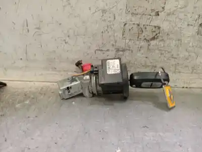 Peça sobressalente para automóvel em segunda mão comutador de ignição por renault clio iii 1.2 16v referências oem iam 8200214173g  2167388472