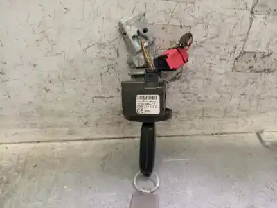 Peça sobressalente para automóvel em segunda mão comutador de ignição por renault clio iii 1.2 16v referências oem iam 8200214173g  2167388472