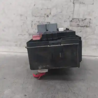 Peça sobressalente para automóvel em segunda mão caixa de fusíveis e relés por chevrolet lacetti cdx referências oem iam 0678j200  051011