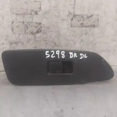 Peça sobressalente para automóvel em segunda mão Botão / Interruptor Elevador Vidro Dianteiro Direito por TOYOTA AURIS Luna Referências OEM IAM 7423102530  