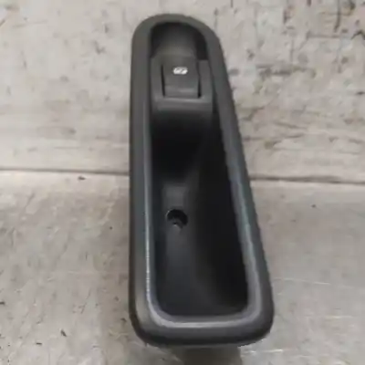 Peça sobressalente para automóvel em segunda mão botão / interruptor elevador vidro traseiro direito por renault clio iii 1.2 16v referências oem iam 220420  