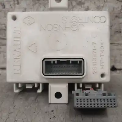 Peça sobressalente para automóvel em segunda mão módulo eletrônico por renault clio iii 1.2 16v referências oem iam 280386404r  18589561