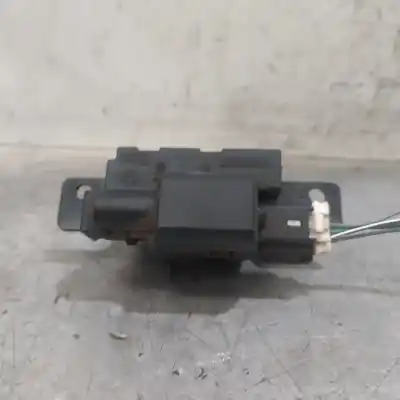 Pezzo di ricambio per auto di seconda mano baule / serratura del cancello per renault clio iii 1.2 16v riferimenti oem iam 8200947699  