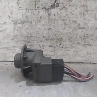 Second-hand car spare part rearview side mirror switch for renault scenic (ja..) 1.9 dci authentique oem iam references 7700482971c  