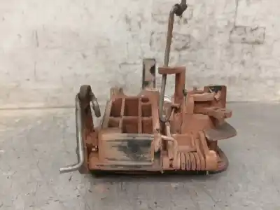 İkinci el araba yedek parçası arka sag dis kulp için citroen jumpy 2.0 hdi cat (rhx / dw10bted) oem iam referansları 72002077  