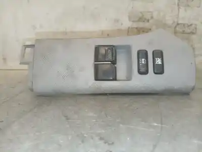 Peça sobressalente para automóvel em segunda mão Botão / Interruptor Elevador Vidro Dianteiro Esquerdo por TOYOTA YARIS (KSP9/SCP9/NLP9) 1.4 Turbodiesel CAT Referências OEM IAM 742320D110  PBTGF30