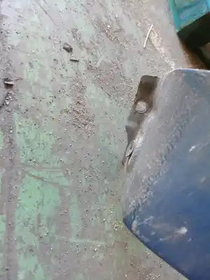 Peça sobressalente para automóvel em segunda mão guarda-lamas dianteiro direito por toyota yaris (ksp9/scp9/nlp9) 1.4 turbodiesel cat referências oem iam   