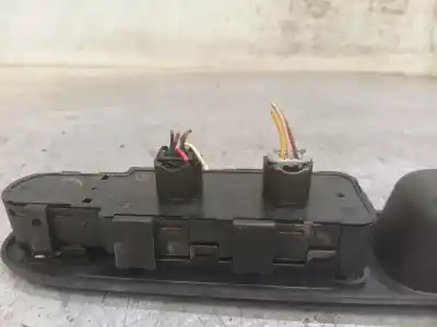 Peça sobressalente para automóvel em segunda mão botão / interruptor elevador vidro dianteiro esquerdo por peugeot 307 break / sw (s1) 1.6 16v cat referências oem iam 96498421xt  