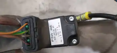 Second-hand car spare part driver left window regulator for citroen c2 audace oem iam references 96128604  