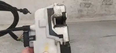 Second-hand car spare part left front door lock for citroen c2 audace oem iam references 52187580  