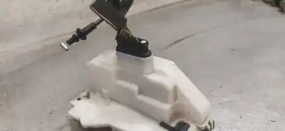 Second-hand car spare part left front door lock for citroen c2 audace oem iam references 52187580  