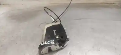 Peça sobressalente para automóvel em segunda mão fechadura da porta traseira direita por toyota yaris (ksp9/scp9/nlp9) 1.4 turbodiesel cat referências oem iam   