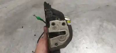 Автозапчастина б/у замок передніх дверей лівий для toyota yaris (ksp9/scp9/nlp9) 1.4 turbodiesel cat посилання на oem iam   