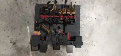 Second-hand car spare part fuse box unit for audi a3 (8p) 2.0 fsi ambiente oem iam references 8p0907279c  