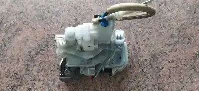 Second-hand car spare part left front door lock for fiat doblo active oem iam references   