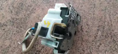 Second-hand car spare part left front door lock for fiat doblo active oem iam references   