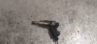 Second-hand car spare part injector for audi a3 (8p) 2.0 fsi ambiente oem iam references 06d133036d  