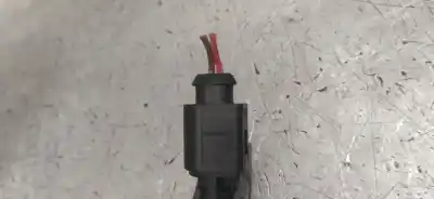 Second-hand car spare part injector for audi a3 (8p) 2.0 fsi ambiente oem iam references 06d133036d  