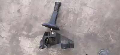 Автозапчасти б/у рычаг переключения передач за TOYOTA YARIS (KSP9/SCP9/NLP9) 1.4 Turbodiesel CAT ссылки OEM IAM 335300D0400  