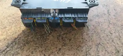 Peça sobressalente para automóvel em segunda mão módulo electrónico do fecho central por ford kuga (cbv) titanium referências oem iam 8m5t19g481bd  