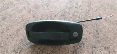 Pezzo di ricambio per auto di seconda mano Maniglia Esterna Anteriore Sinistra per FIAT DOBLO Active Riferimenti OEM IAM 242559C  