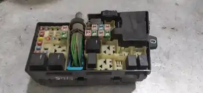 Second-hand car spare part FUSE BOX UNIT for VOLVO V50 FAMILIAR  OEM IAM references 518818000  8688040