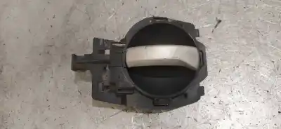 Peça sobressalente para automóvel em segunda mão Puxador Interior Dianteiro Direito por CITROEN C3 PLURIEL (HB_) 1.4 HDi Referências OEM IAM 9623698077  