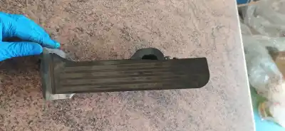 Pezzo di ricambio per auto di seconda mano pedale dell acceleratore per audi a3 (8p) 2.0 fsi ambiente riferimenti oem iam 6pv00860000  