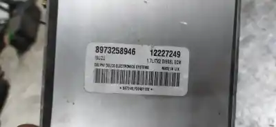 Peça sobressalente para automóvel em segunda mão centralina de motor uce por opel meriva cosmo referências oem iam 8973258946  