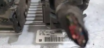 Pezzo di ricambio per auto di seconda mano centralina motore per opel corsa c corsa c gasolina riferimenti oem iam 0261207962  