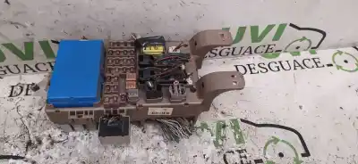 Second-hand car spare part Fuse Box Unit for TOYOTA COROLLA (E12) 2.0 Turbodiesel CAT OEM IAM references 8264102040  