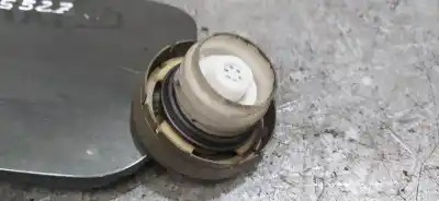 Peça sobressalente para automóvel em segunda mão tampa de combustível por toyota corolla (e12) berlina referências oem iam   