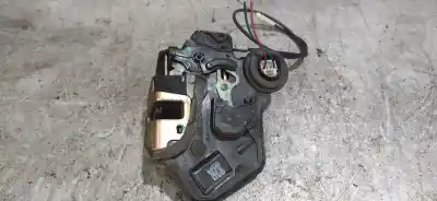 Pezzo di ricambio per auto di seconda mano serratura porta posteriore destra per toyota corolla (e12) berlina riferimenti oem iam   