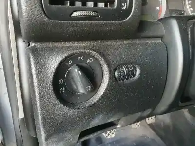 Pièce détachée automobile d'occasion Commutateur D'éclairage pour VOLKSWAGEN PASSAT BERLINA (3B3) Edition Références OEM IAM 1C0941531A  