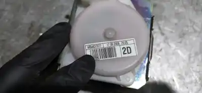 İkinci el araba yedek parçası arka sag emniyet kemeri için citroen saxo 1.5 d furio oem iam referansları 9654437877  