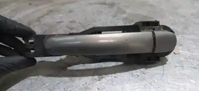Pezzo di ricambio per auto di seconda mano maniglia esterna anteriore destra per seat leon (1m1) signo riferimenti oem iam   