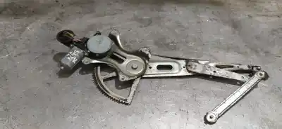 İkinci el araba yedek parçası ÖN SOL PENCERE REGÜLATÖRÜ için TOYOTA PRIUS (NHW20)  OEM IAM referansları 8572058010  0620401770
