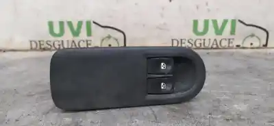 Pezzo di ricambio per auto di seconda mano INTERRUTTORE ALZACRISTALLI ANTERIORE SINISTRO per RENAULT CLIO III  Riferimenti OEM IAM 8200356519  