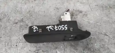 Pièce détachée automobile d'occasion commande de lève vitre avant gauche pour renault clio iii confort expression références oem iam 8200356519  