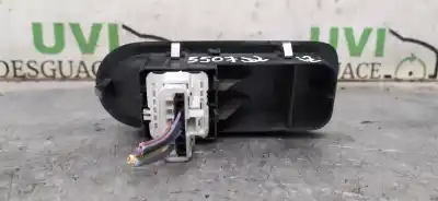 Pièce détachée automobile d'occasion commande de lève vitre avant gauche pour renault clio iii confort expression références oem iam 8200356519  