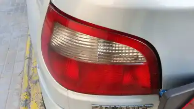 İkinci el araba yedek parçası  için RENAULT MEGANE I FASE 2 BERLINA (BA0)  OEM IAM referansları 7700428320  