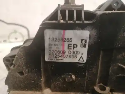 Pezzo di ricambio per auto di seconda mano serratura porta posteriore sinistra per opel corsa d enjoy riferimenti oem iam 13258265  