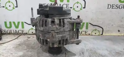 Second-hand car spare part alternator for renault clio iii authentique oem iam references 8200660033  