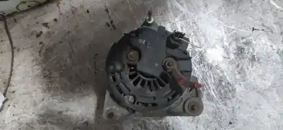 Second-hand car spare part alternator for renault clio iii authentique oem iam references 8200660033  