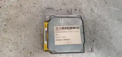 Pezzo di ricambio per auto di seconda mano centralina airbag per renault clio ii fase ii (b/cb0) clio riferimenti oem iam 7700428311d  0285001312