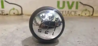 Tweedehands auto-onderdeel VERSNELLINGSHENDEL KNOP voor PEUGEOT 307 BREAK / SW (S1)  OEM IAM-referenties 20567  
